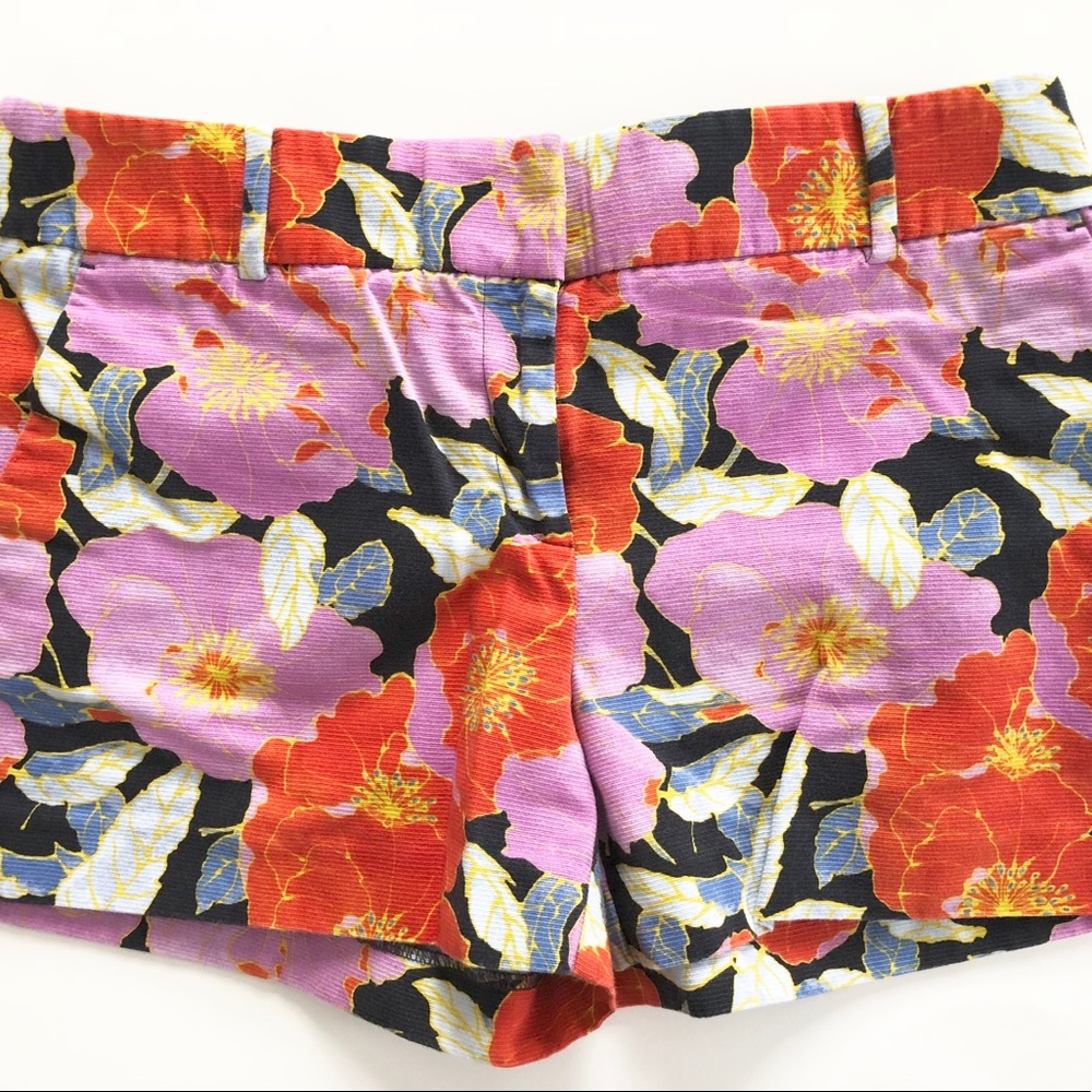 LOFT Textured Floral Shorts - Size 4